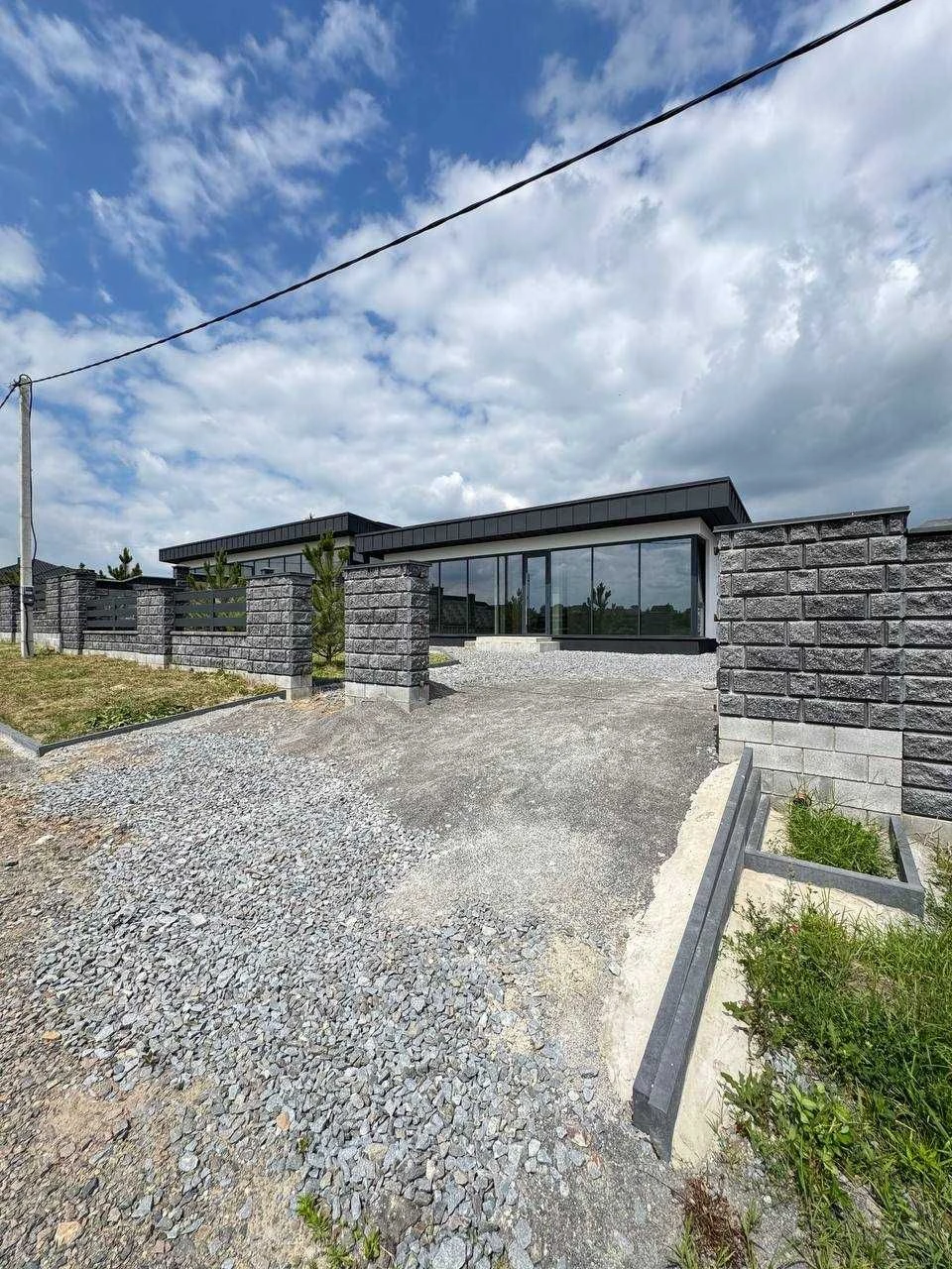 For Sale: Ready House with Panorama, in the City, 4 Sections of Land, or