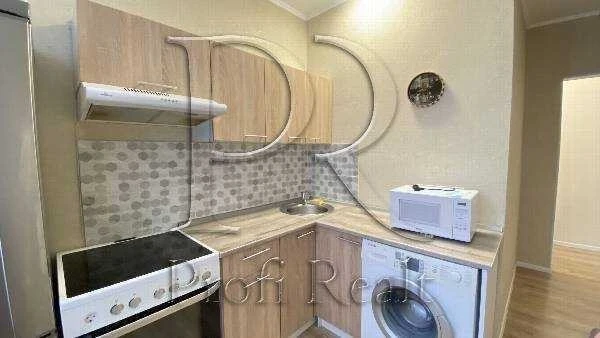 1-room apartment for sale 43 m², Oleny Pchilky St., 2