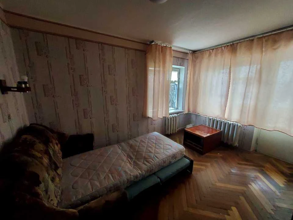 Apartment. Verkhovna Rada Blvd, Kyiv