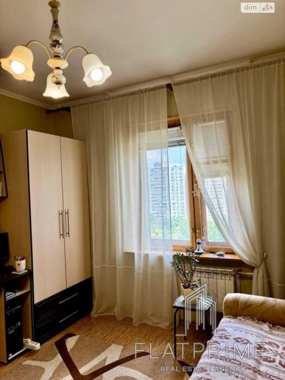 Apartment for Sale - Desnyans'kyi
