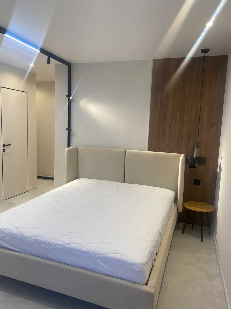 Продажа стильной квартиры 34 м² с дизайнерским ремонтом, Сол