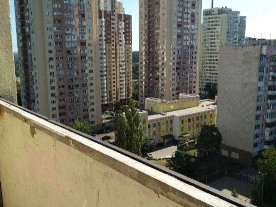 Квартира. Київ, Моторний пров.
