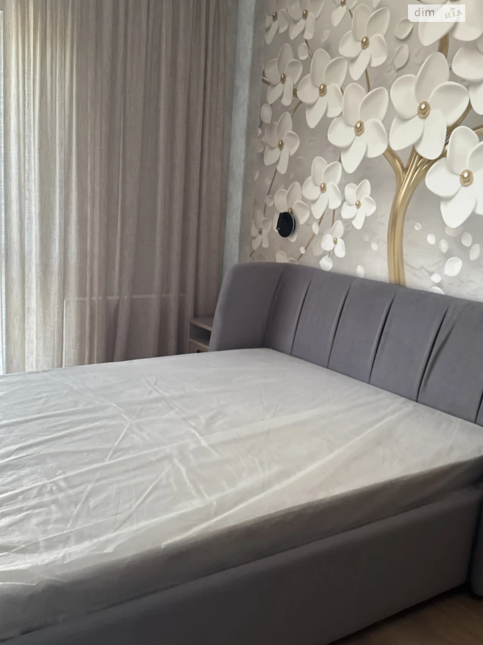 Flat for Sale in Holosiiv