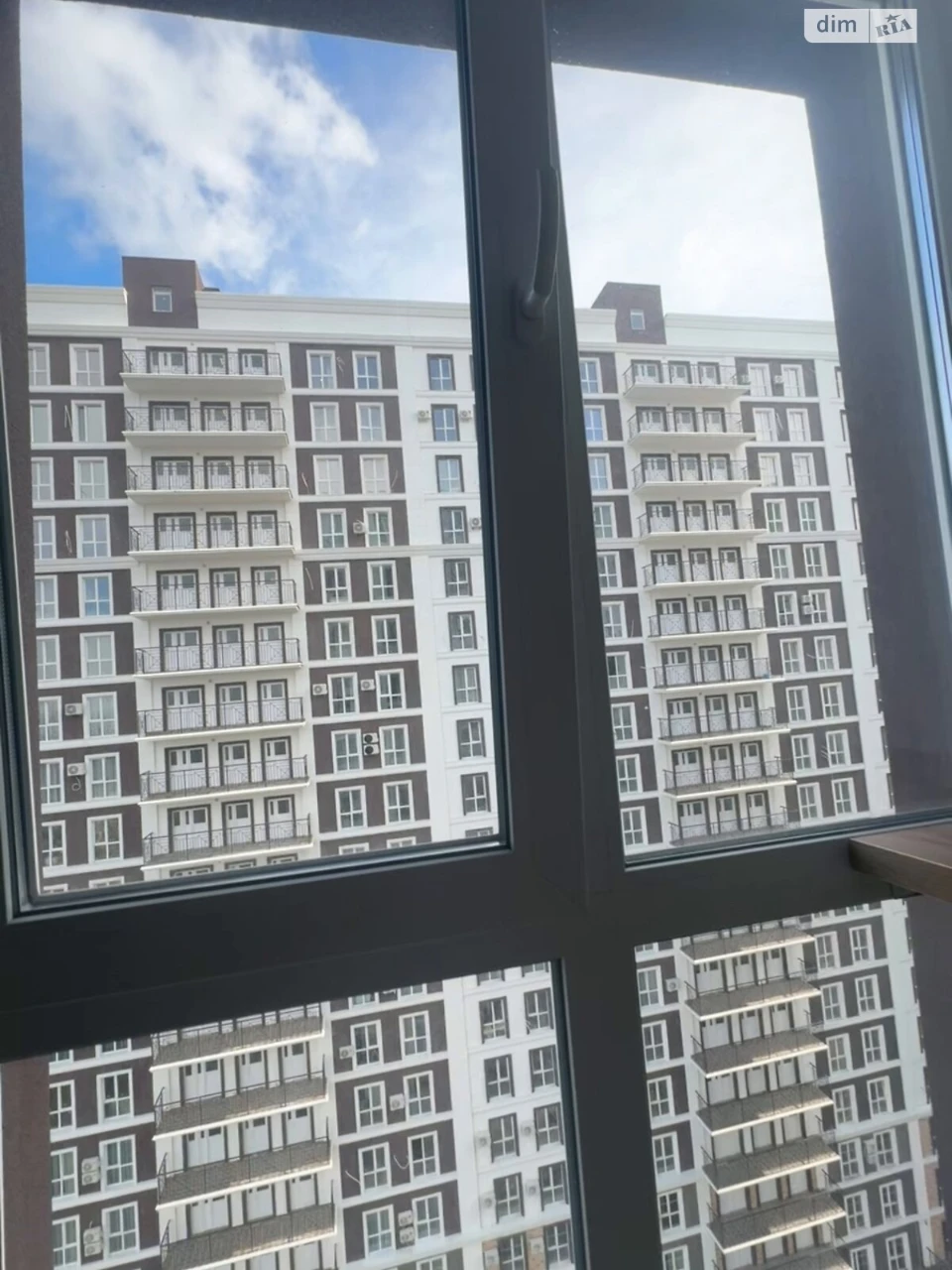 Flat for Sale in Holosiiv