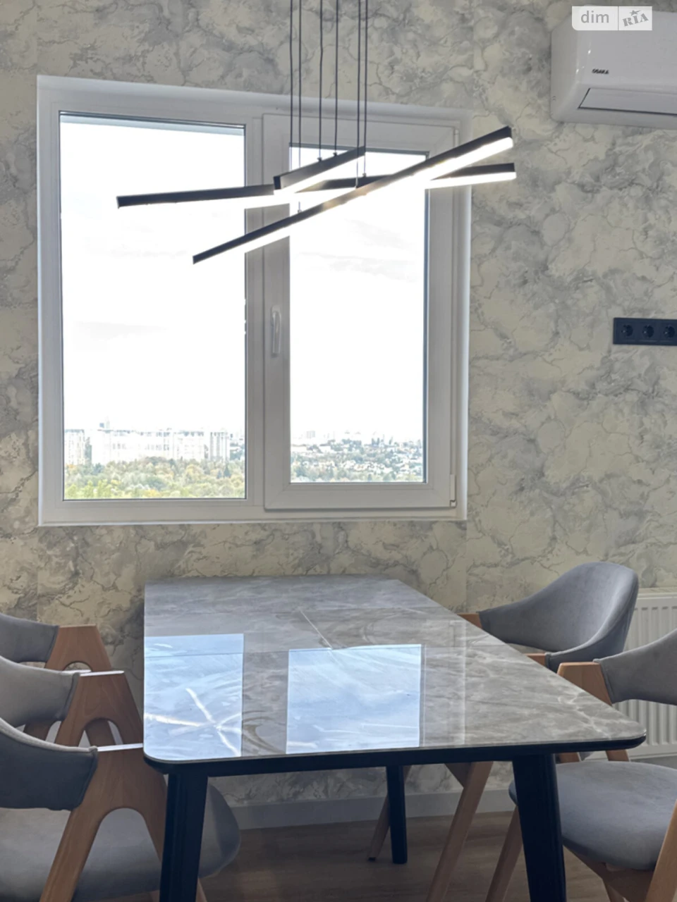 Flat for Sale in Holosiiv