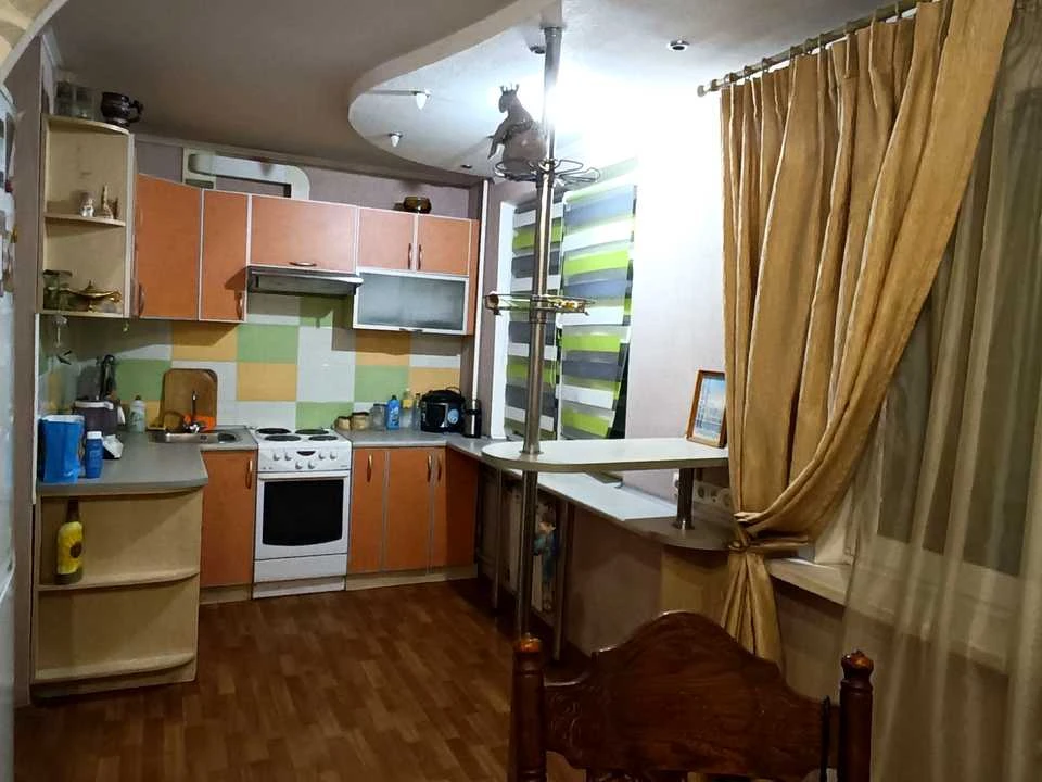 Apartment. Kharkiv, Ахсарова street.