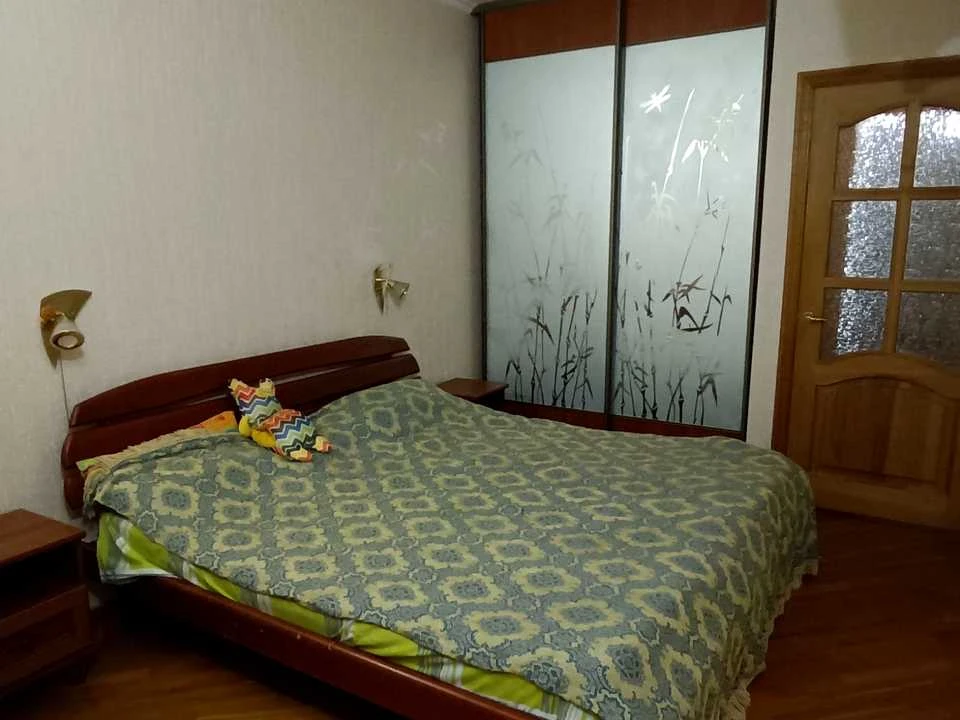 Apartment. Kharkiv, Ахсарова street.