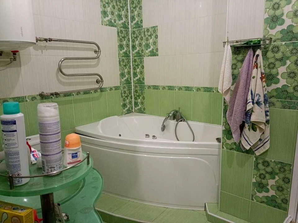 Apartment. Kharkiv, Ахсарова street.