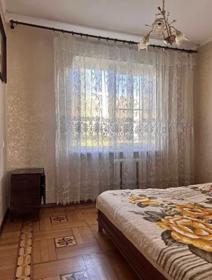 3-комнатная квартира Таирова, Киевский рынок, 2 лоджии, жило
