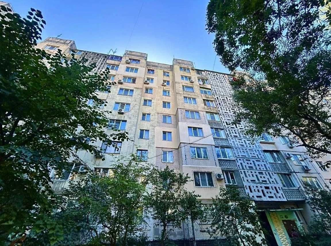 3-комнатная квартира Таирова, Киевский рынок, 2 лоджии, жило
