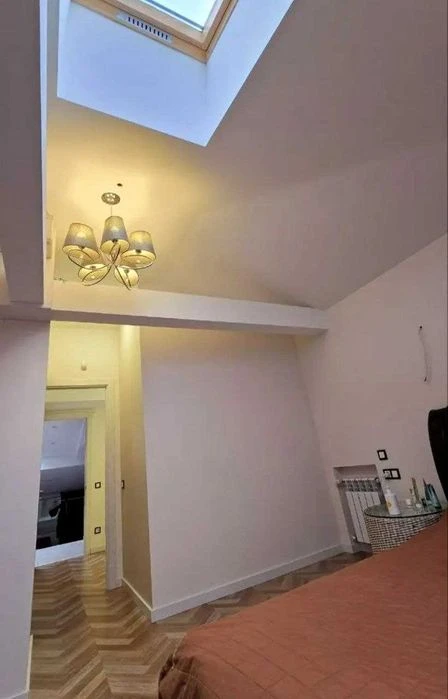 Selling a 3-room apartment of 120 sq. m in the Okolitsa SM residential complex.