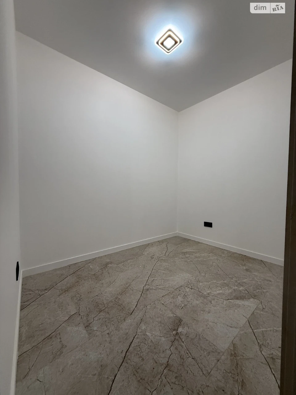 Long-Term Rental Apartment, Southwestern District