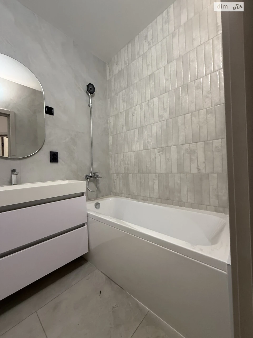 Long-Term Rental Apartment - Southwestern