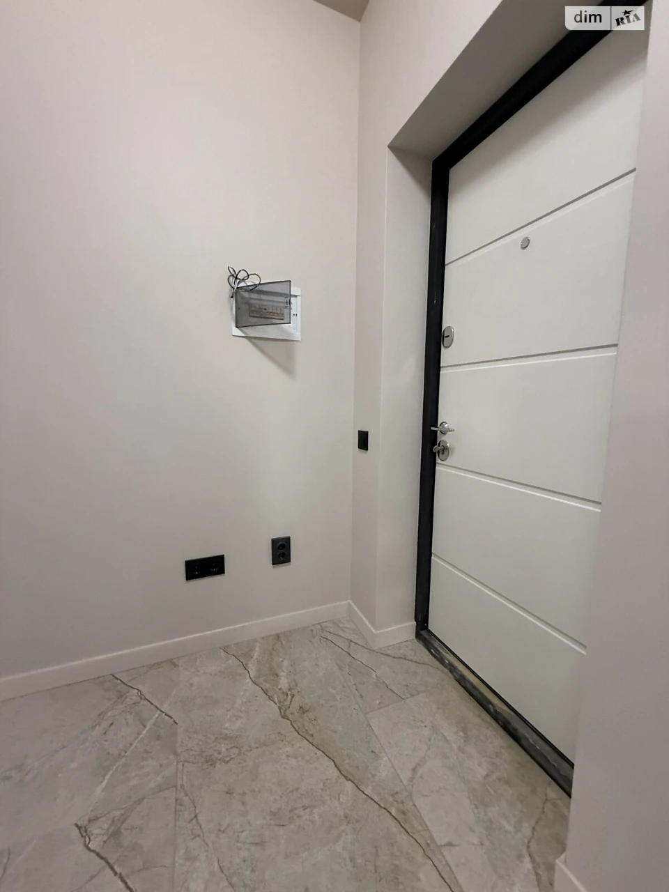 Long-Term Rental Apartment - Southwestern