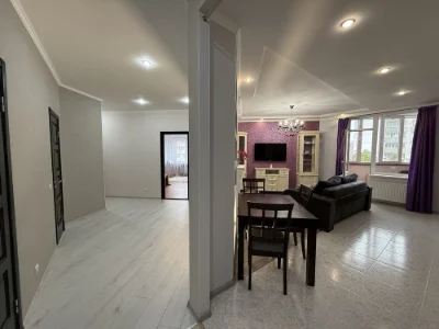 Three-bedroom apartment in Soliany, near Magelan. 6
