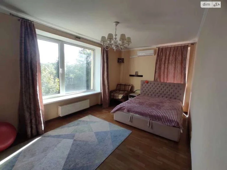 Long-Term Rental Apartment, Mostytsky Massif