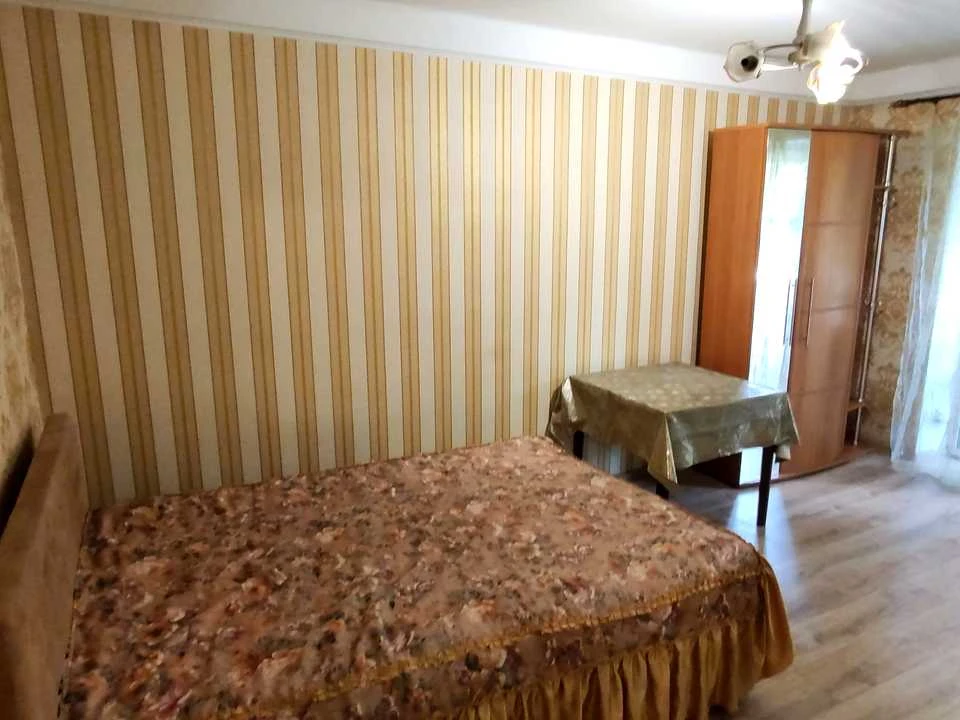 Apartment. Zhuly Vernaya Blvd, Kyiv