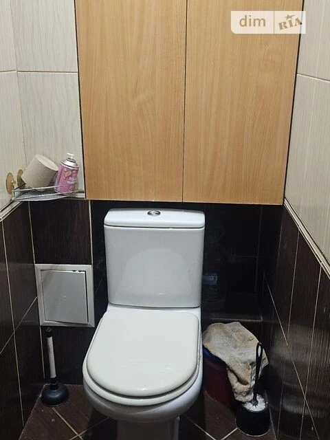 Room for sale 11.7 sq. m. on Azerbaycanska Street 8B • ID 34