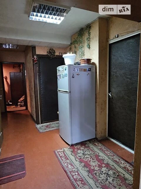 Room for sale 11.7 sq. m. on Azerbaycanska Street 8B • ID 34