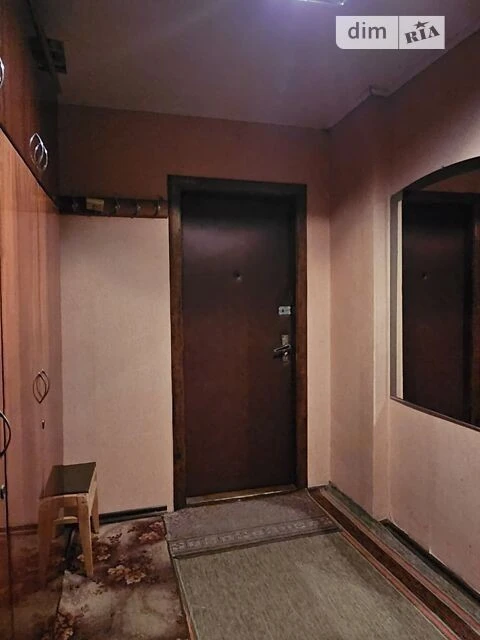 Room for sale 11.7 sq. m. on Azerbaycanska Street 8B • ID 34