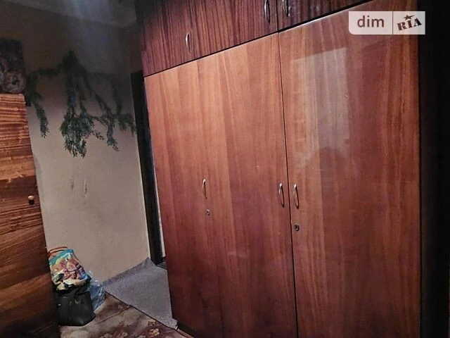 Room for sale 11.7 sq. m. on Azerbaycanska Street 8B • ID 34