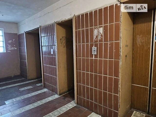 Room for sale 11.7 sq. m. on Azerbaycanska Street 8B • ID 34