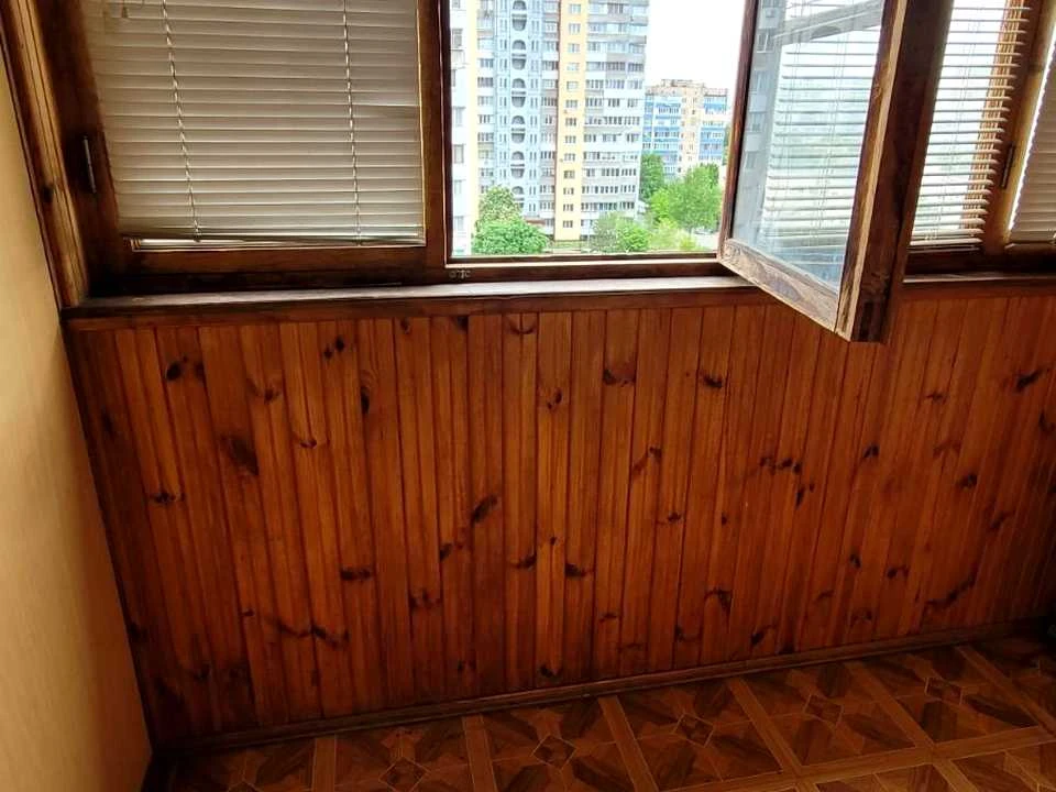 Квартира. Проспект Червоної Калини, Київ.