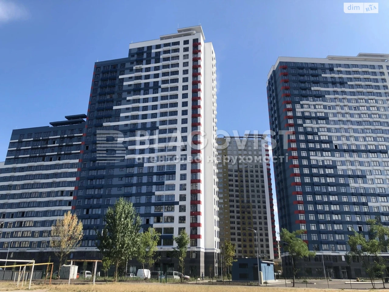 Apartment for Sale – Left Bank District