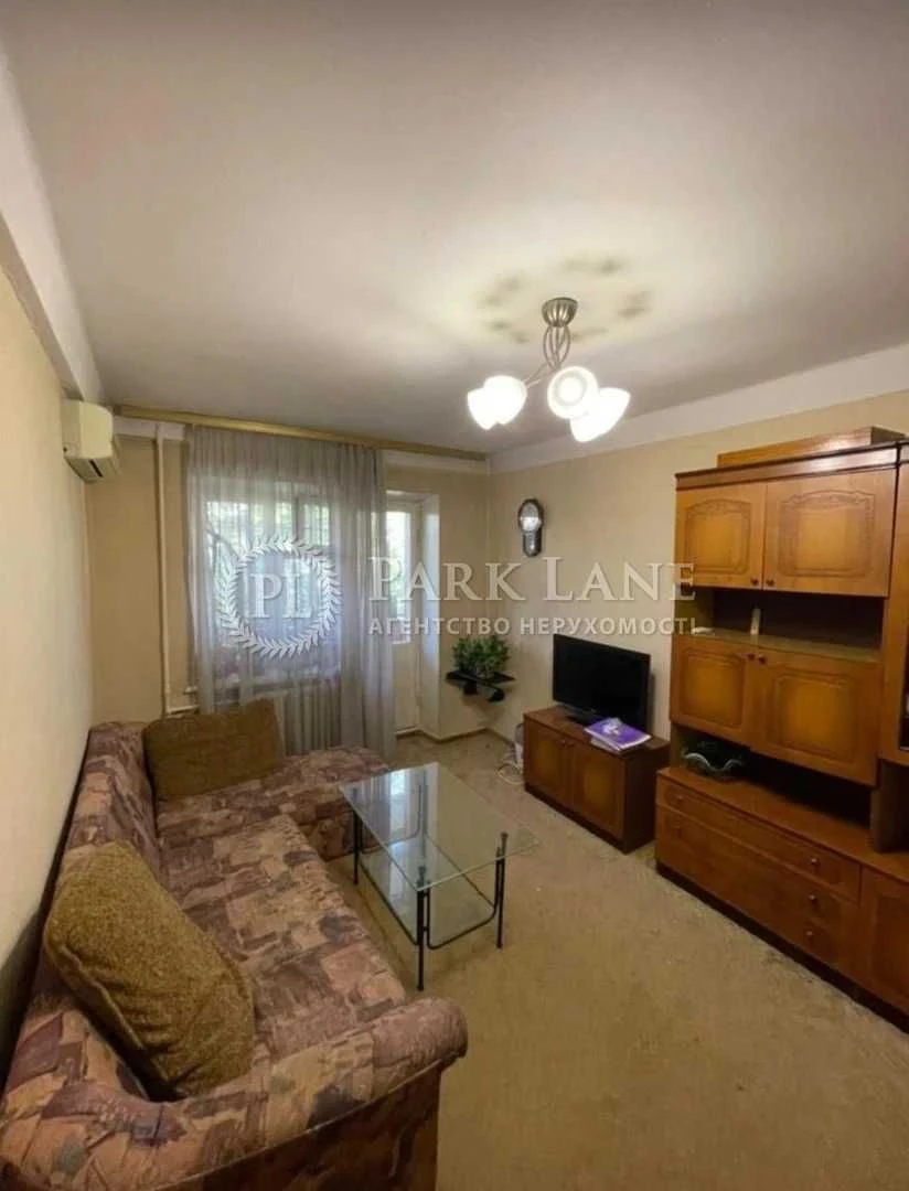 For sale urgently, near NAU, 16, Nizinjska, no%