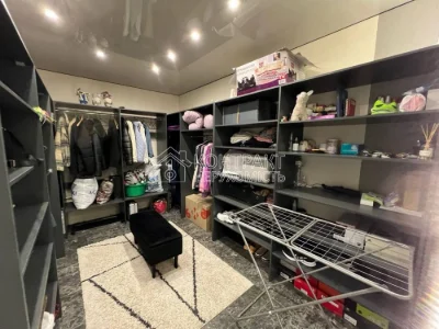 Продам 3к квартиру Олексіївка Ахсарова