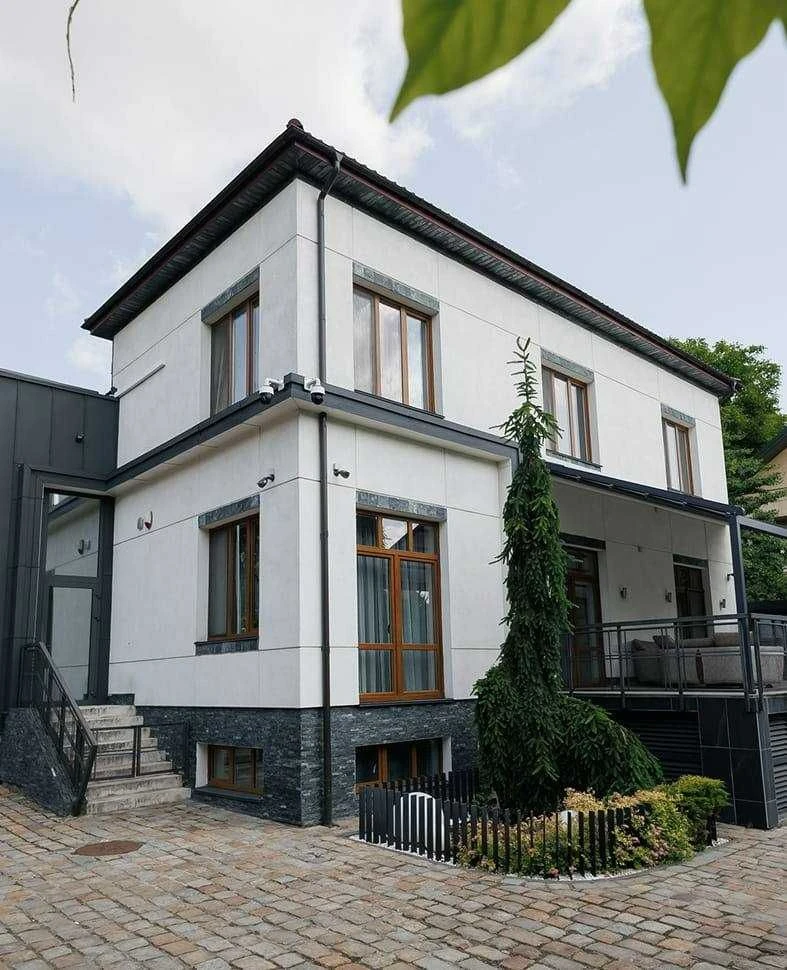 Продаж преміального будинку біля Піскових озер