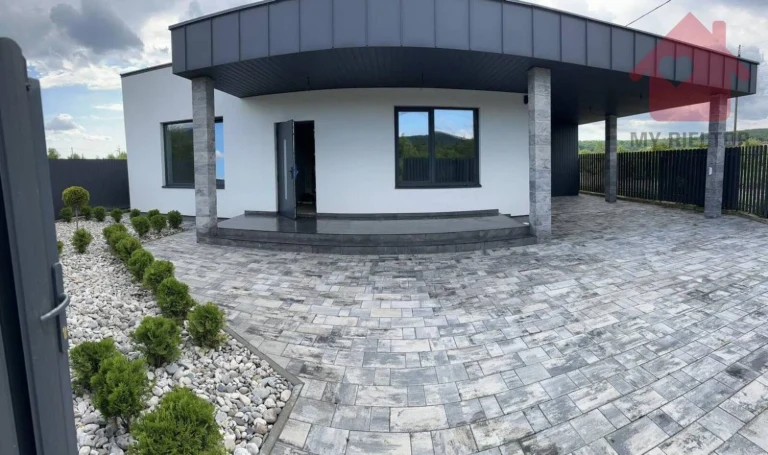 Modern house for sale in Uzhhorod, South district