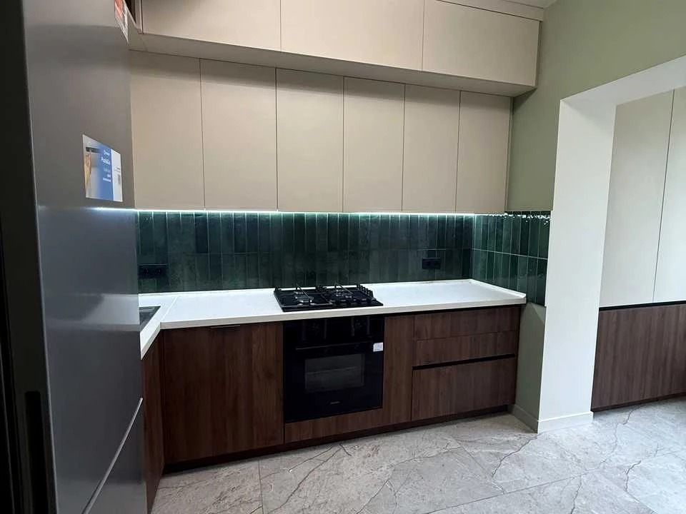 Apartment. Hmelnitsky, Lviv Avenue
