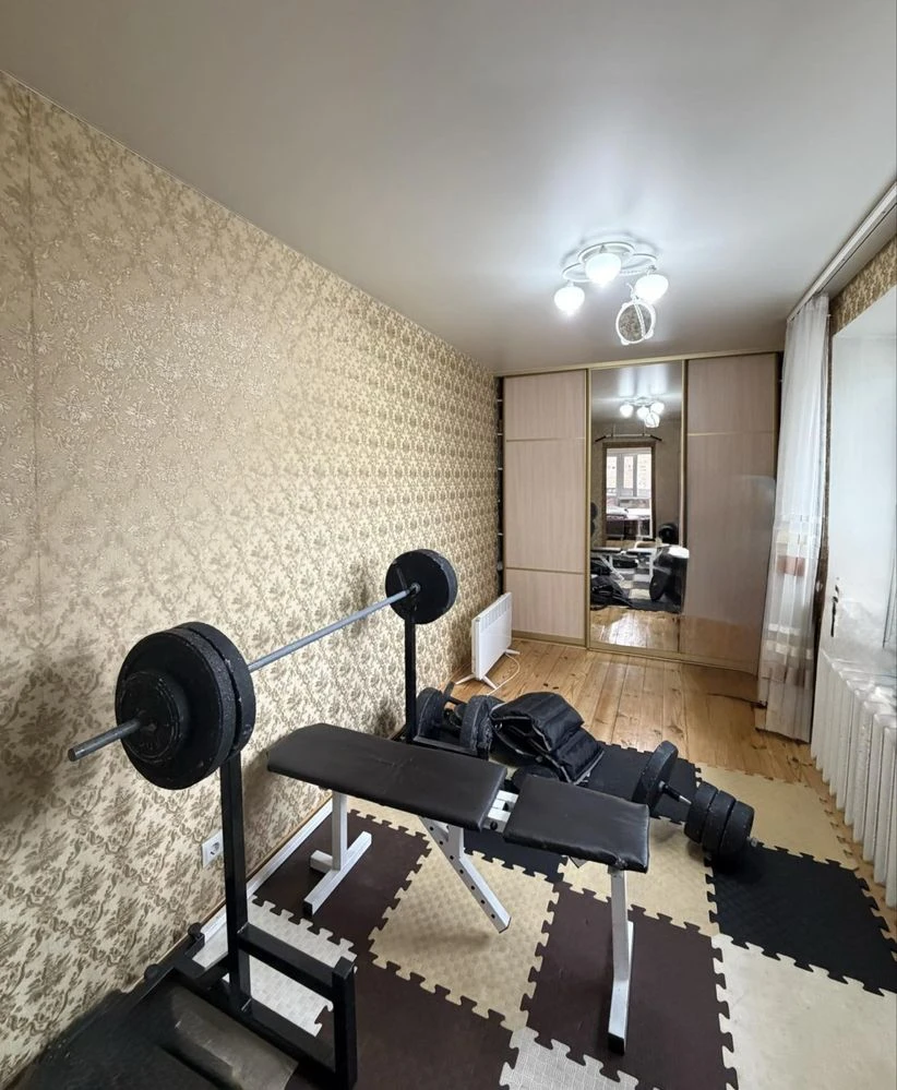 Двокімнатна квартира в центрі!