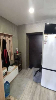 Продається 2-кімнатна квартира, 2/9 поверх, ремонт, газ | метро "Київська" | Найкраща