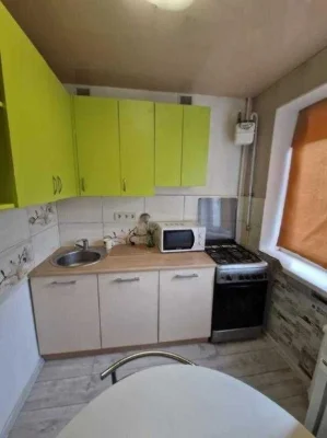 Продам 1 кімнатну квартиру , район Нові Будинки метро «Палац