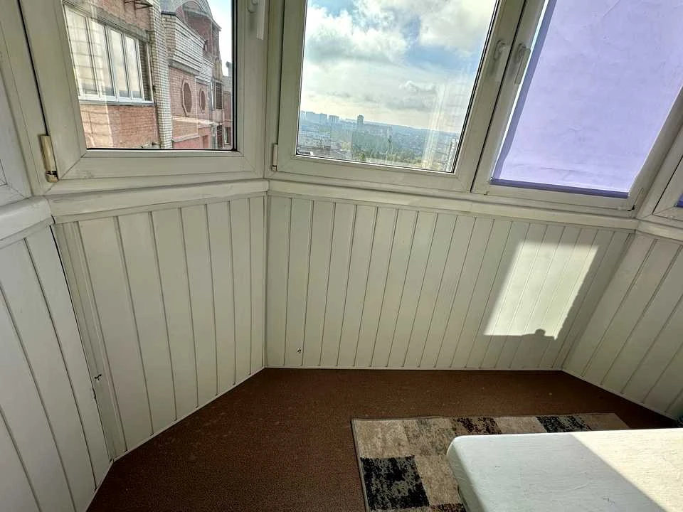 Apartment. Brestsky Prospekt, Kyiv