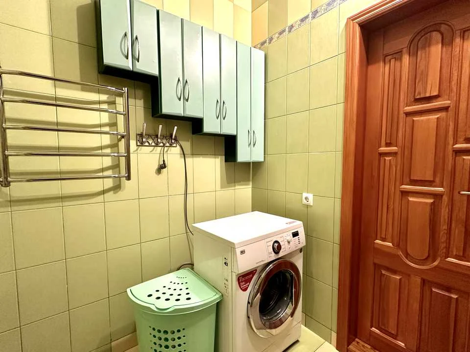 Apartment. Brestsky Prospekt, Kyiv