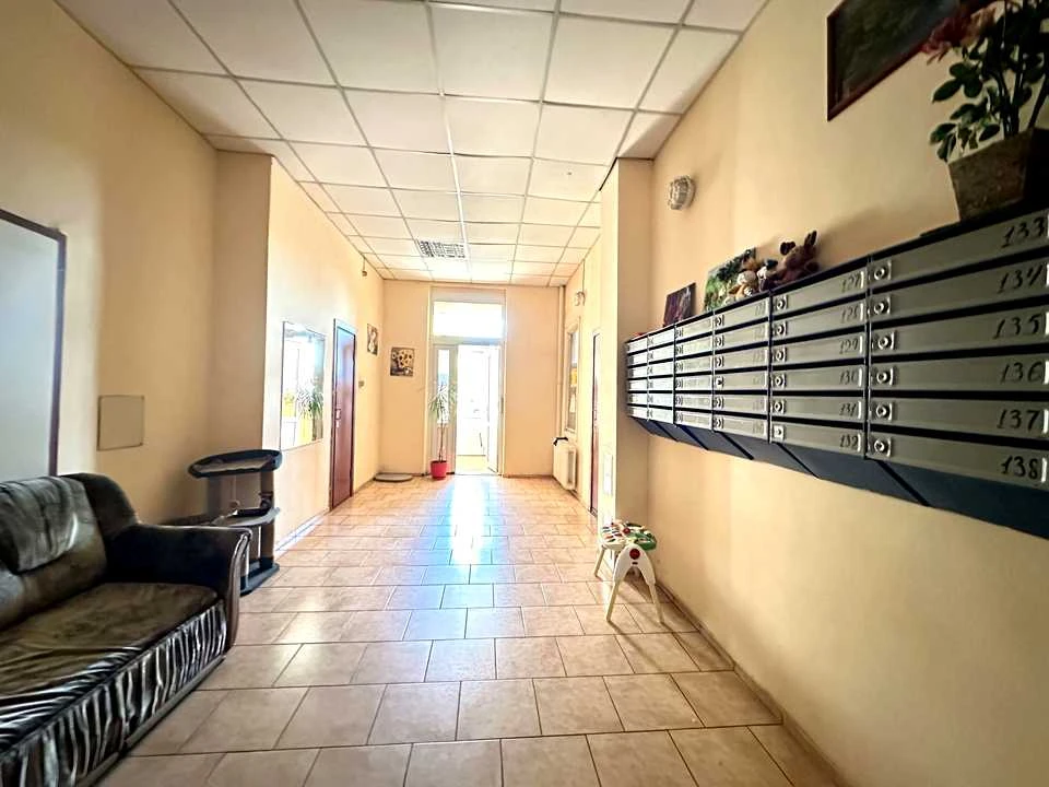 Apartment. Brestsky Prospekt, Kyiv