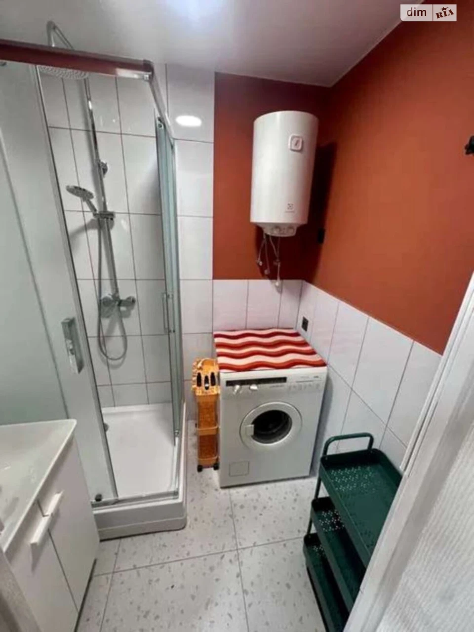 Long-Term Rental Apartment, Troyeschyna