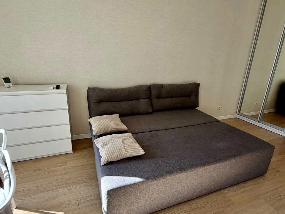 Apartment. Prospekt Sobornosti, Kyiv
