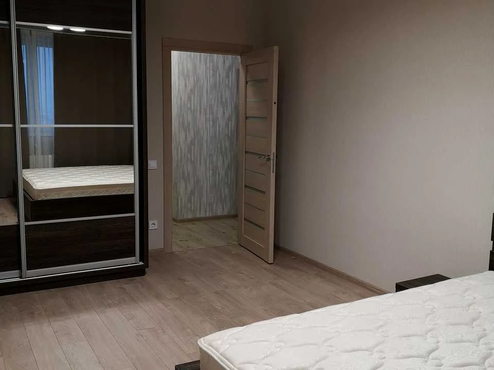 Apartment. Address: Vydradnyi Prospect