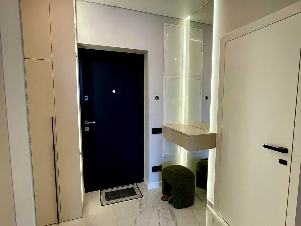 Apartment. Holosiivsky Prospect, Kyiv