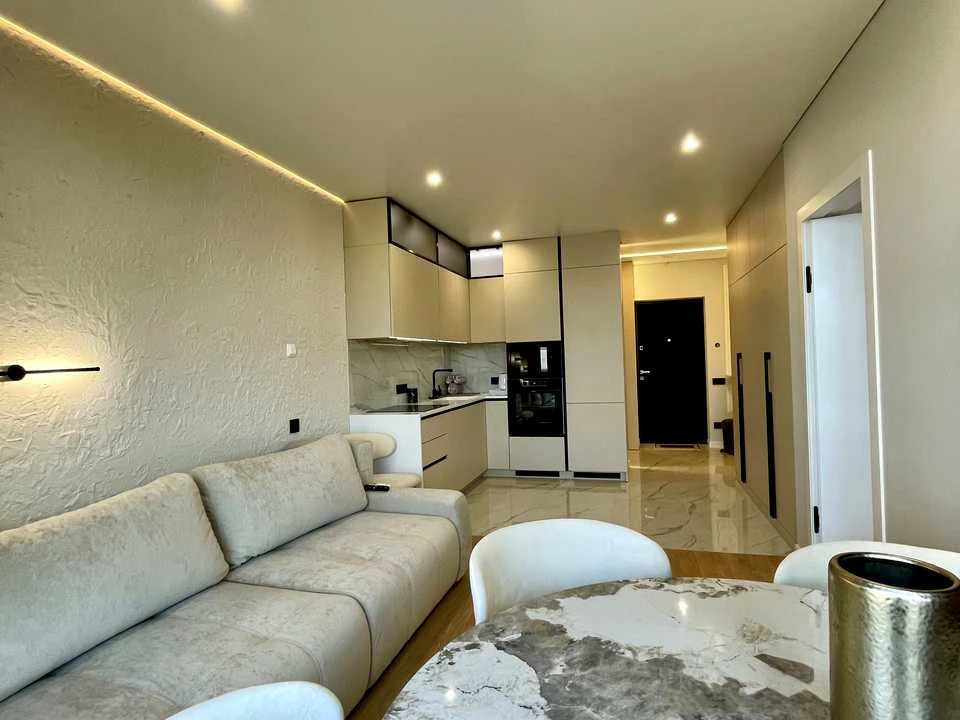 Apartment. Holosiivsky Prospect, Kyiv
