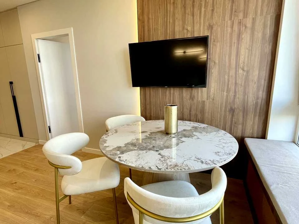 Apartment. Holosiivsky Prospect, Kyiv