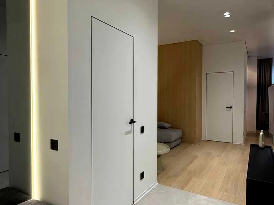 Apartment. Dnipro, Naberezhna Pereomohy st.