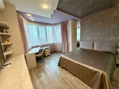 Apartment. Dnipro, Mandrivska Street