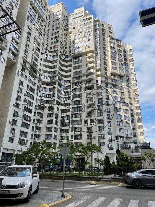 For sale 3-room apartment "Panorama on Pechersk," Konovaltsya St. 4