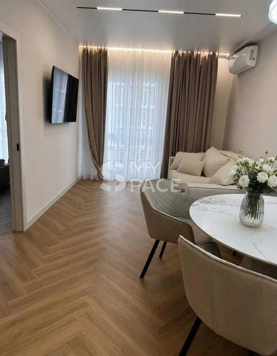 Продається стильна 1к квартира ремонтом у ЖК «Нова Англія» (