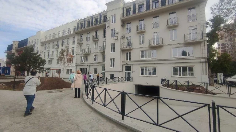 Квартира с ремонтом в новом ЖК RUA MENAR
